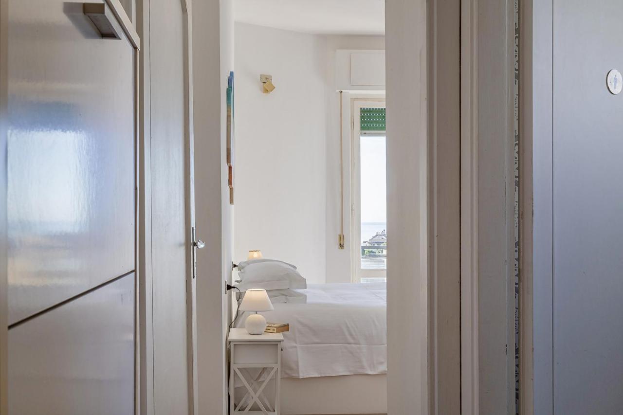Homey Seaview Apartment By Wonderful Italy Janov Exteriér fotografie